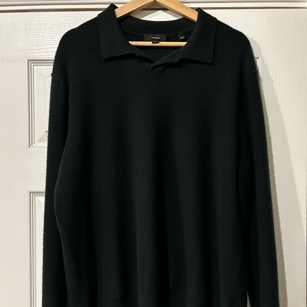 Vince 100% Cashmere Black Sweater